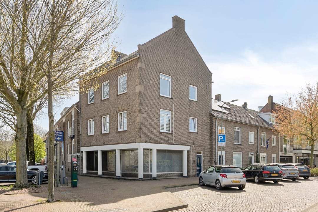 Photo 1 of Heinseweg 19