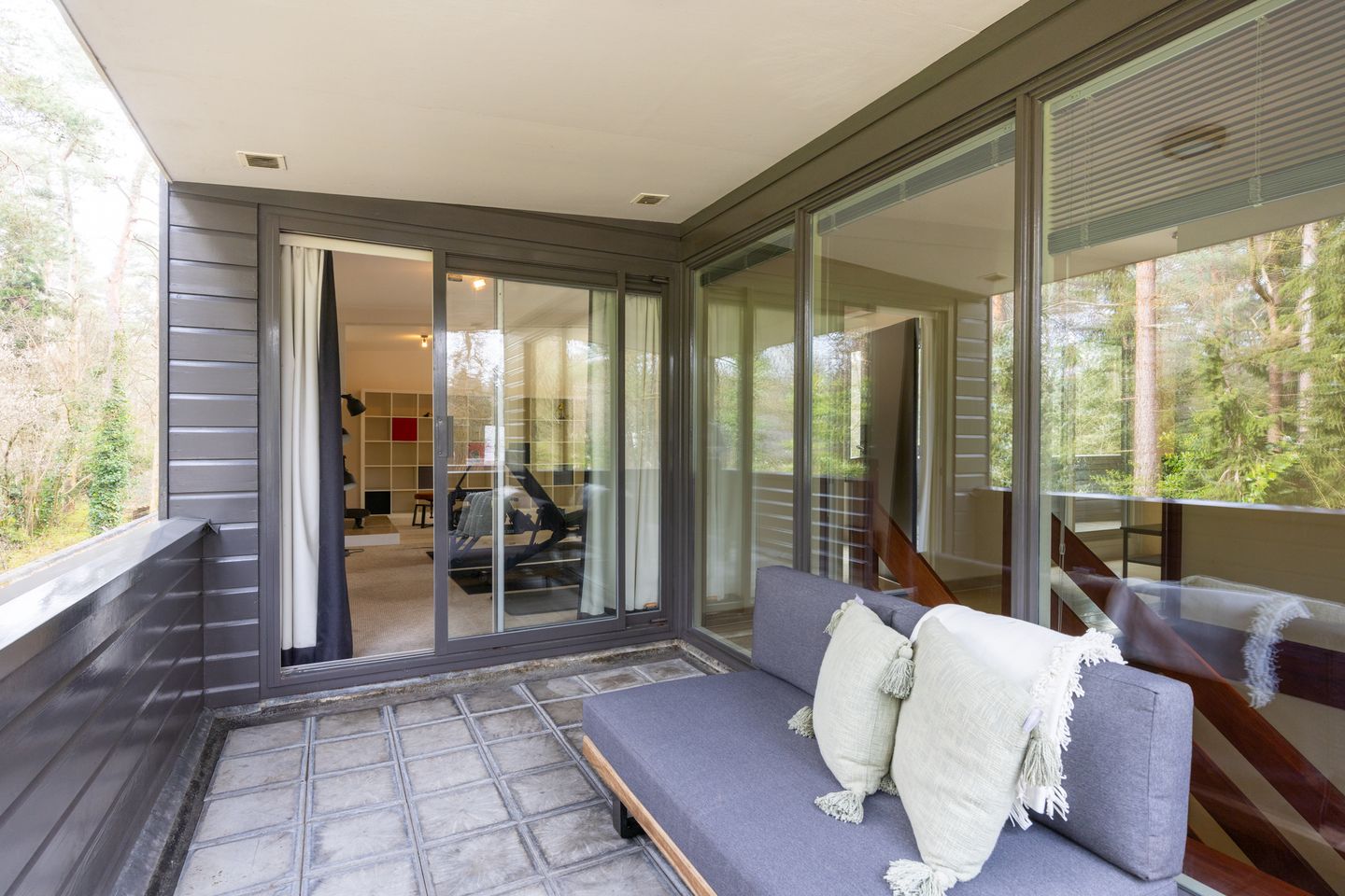 Foto 65 van Juliana van Stolberglaan 9