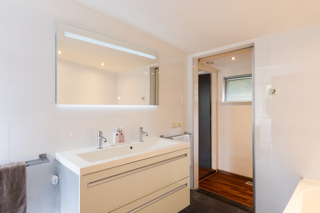 Foto 37 van Juliana van Stolberglaan 9