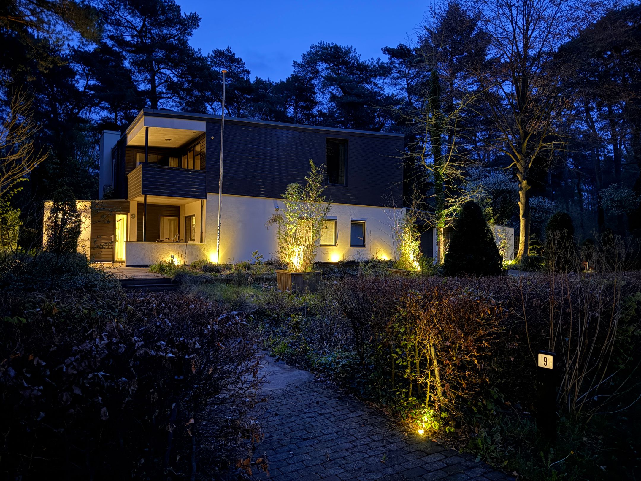 Foto 108 van Juliana van Stolberglaan 9