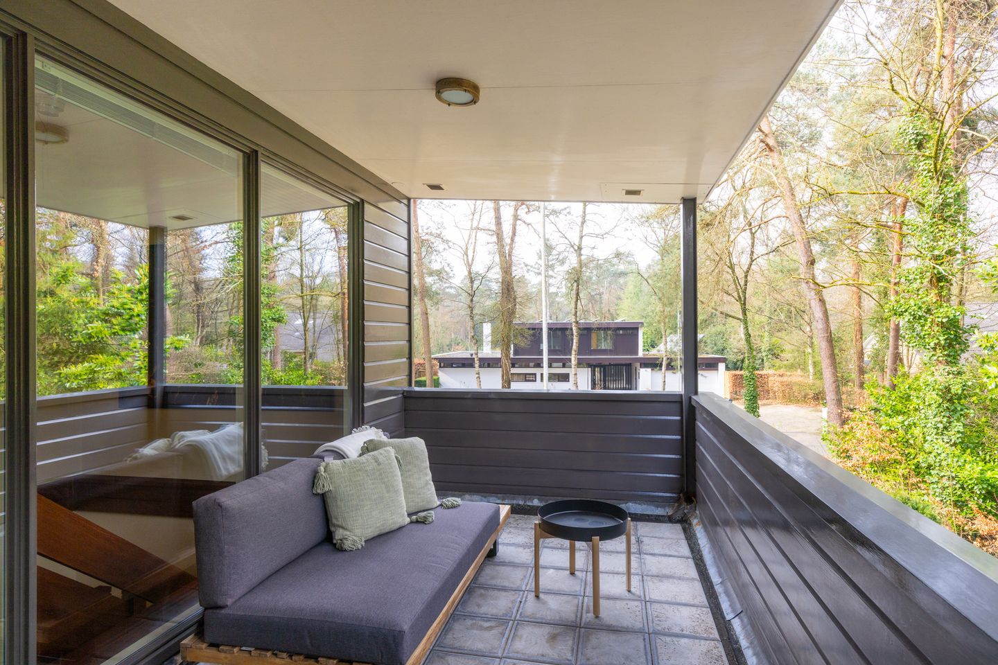 Foto 64 van Juliana van Stolberglaan 9