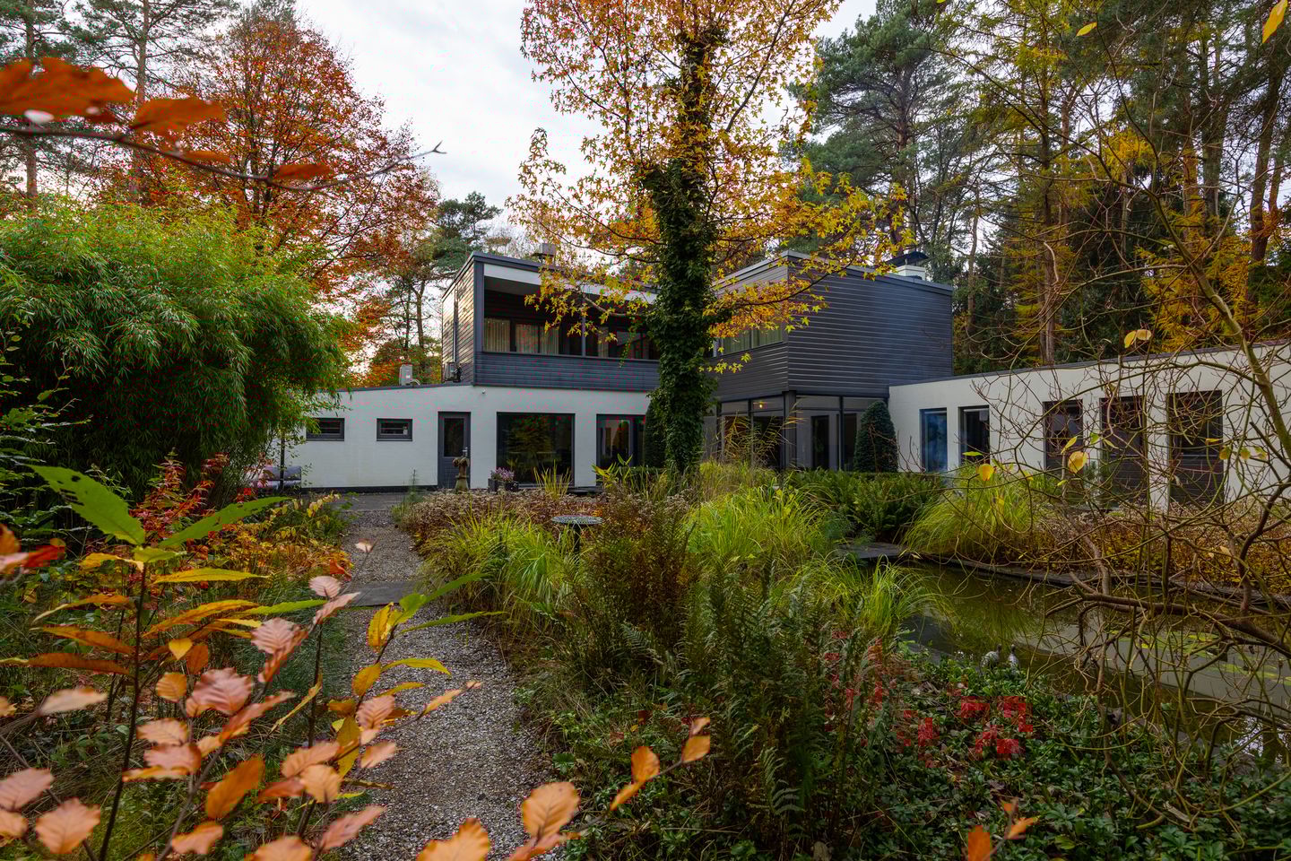 Foto 95 van Juliana van Stolberglaan 9