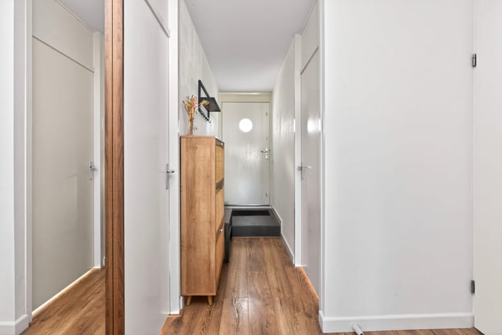 Foto 2 van Aartsbisschop Romerostraat 219