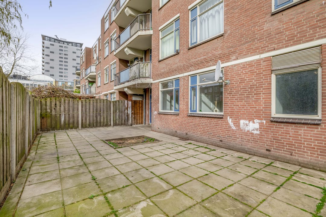 Photo 2 of Boerhaavestraat 129