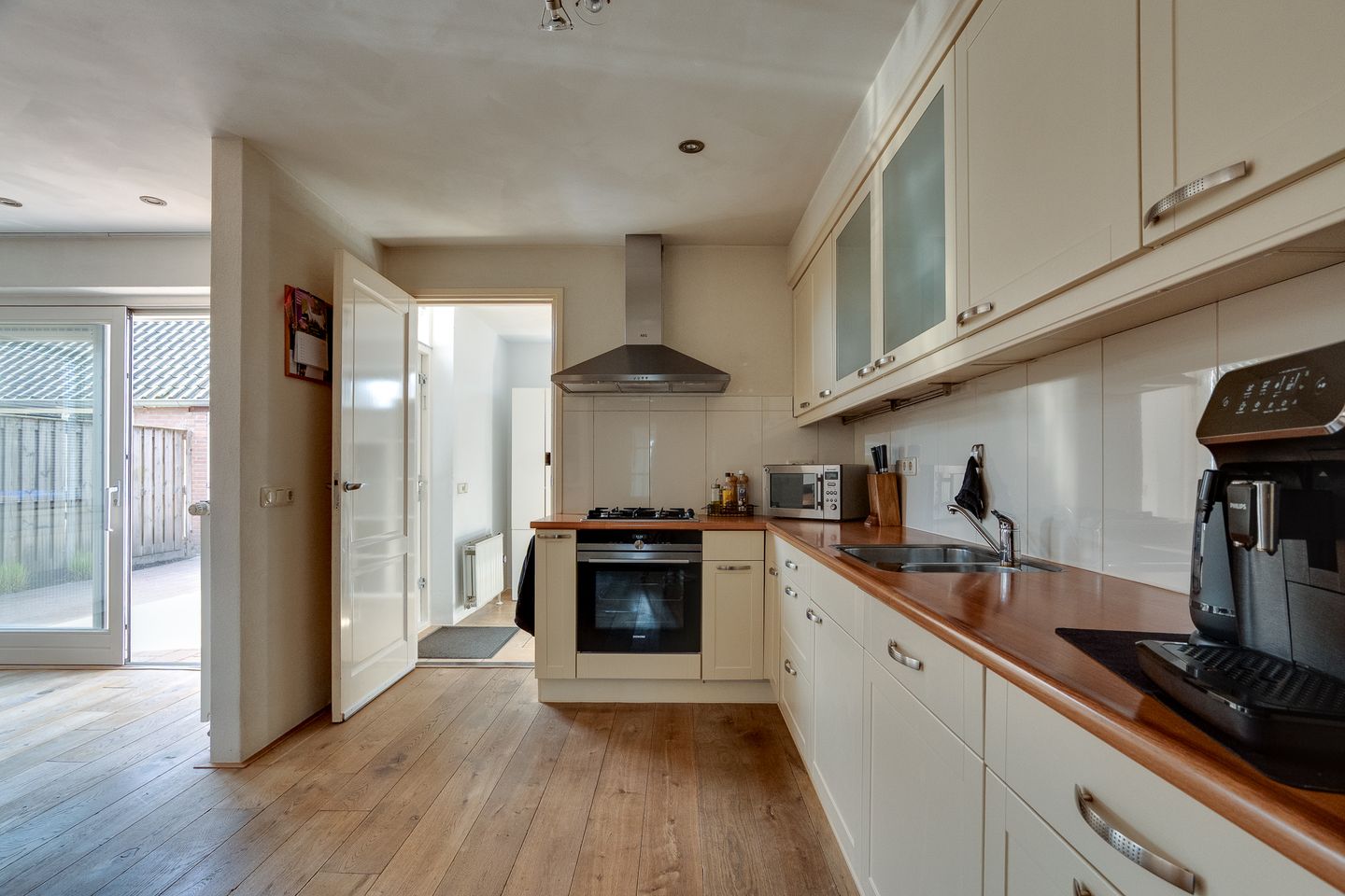 Photo 10 of Oldenhofstraat 17