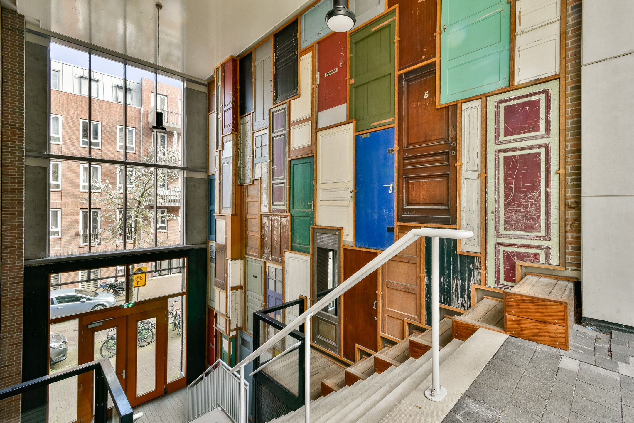 Photo 30 of Javaplein 10-F