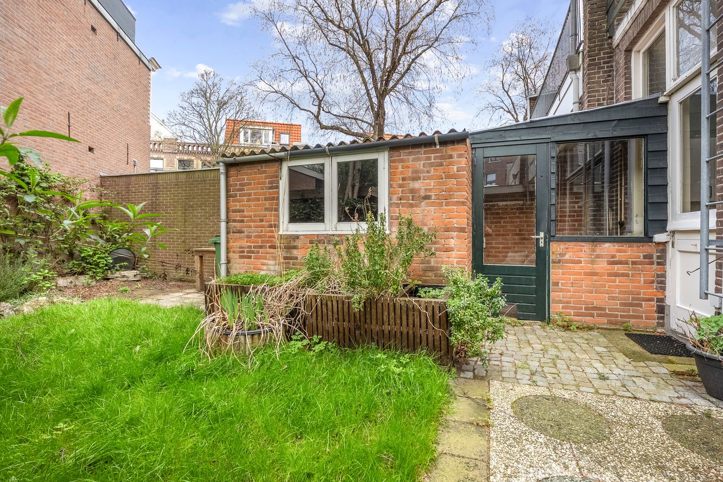 Foto 20 van Velserstraat 6