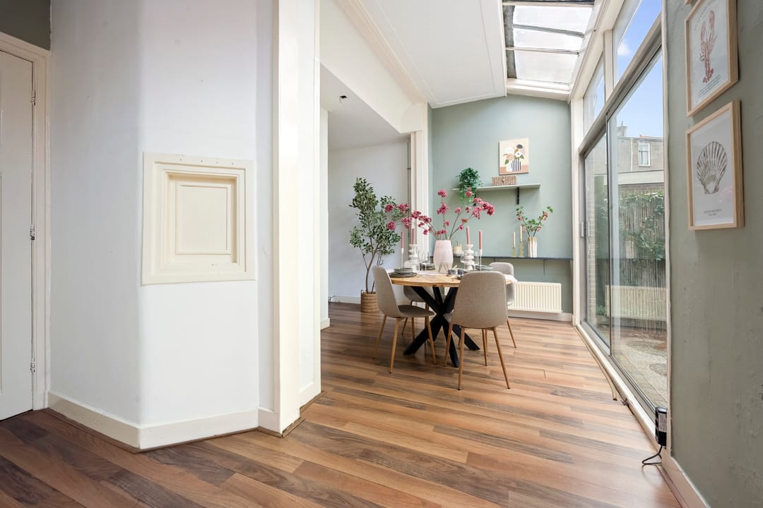 Foto 11 van Velserstraat 6