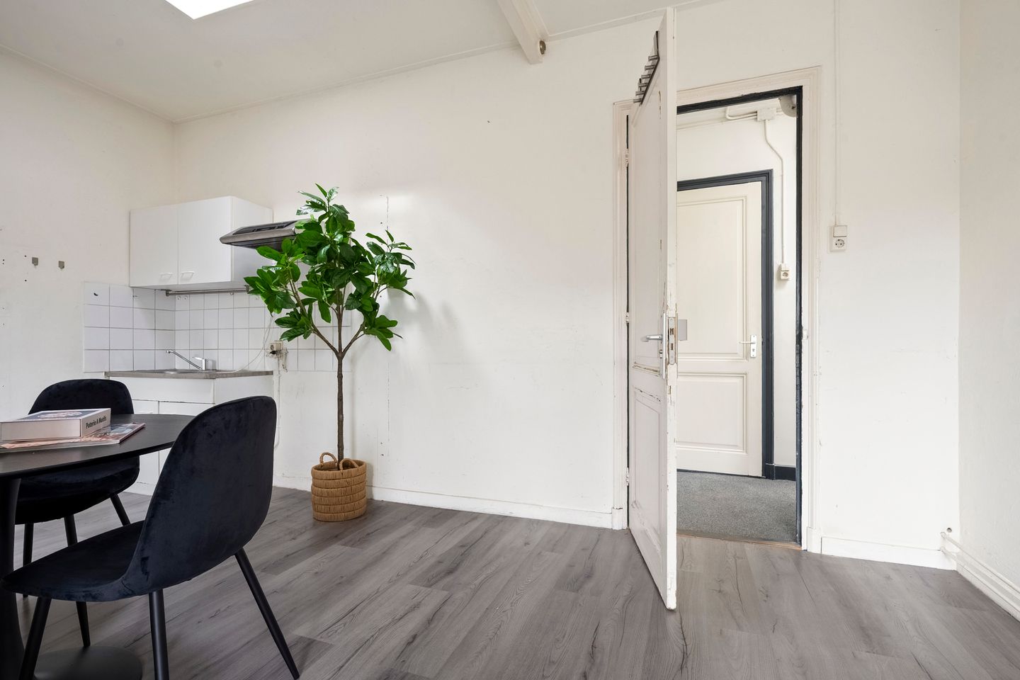 Foto 55 van Velserstraat 6