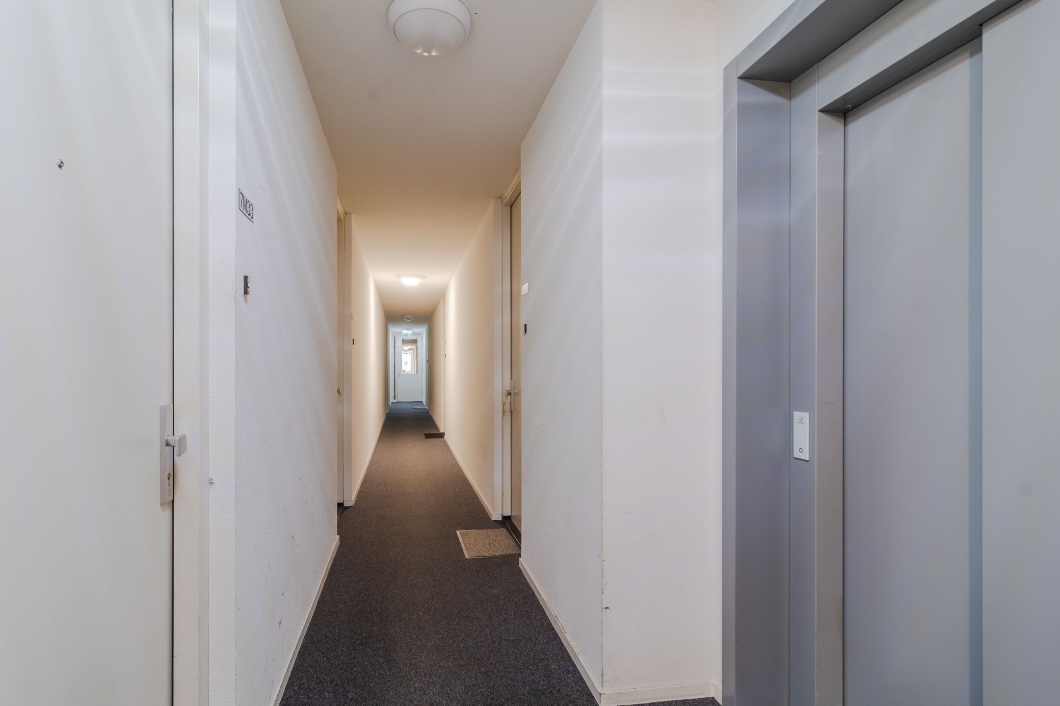 Photo 6 of Zeestraat 7-M33