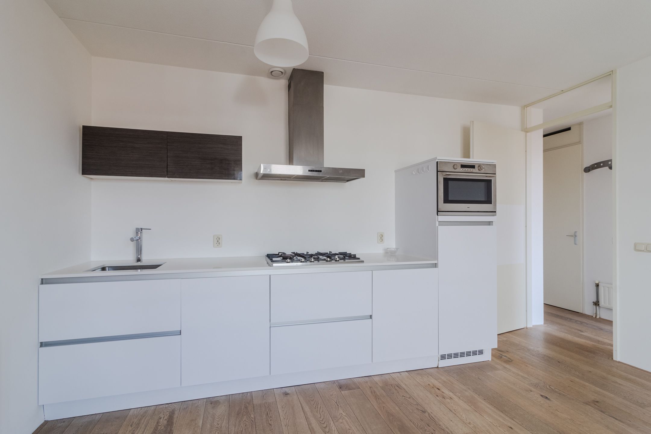 Photo 12 of Zeestraat 7-M33