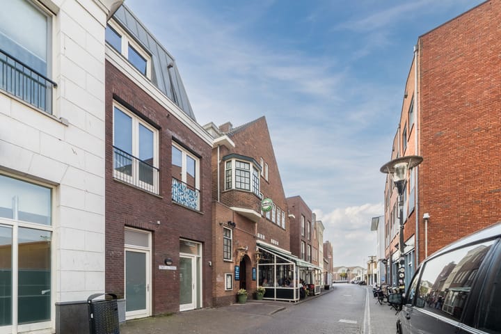 Photo 3 of Zeestraat 7-M33