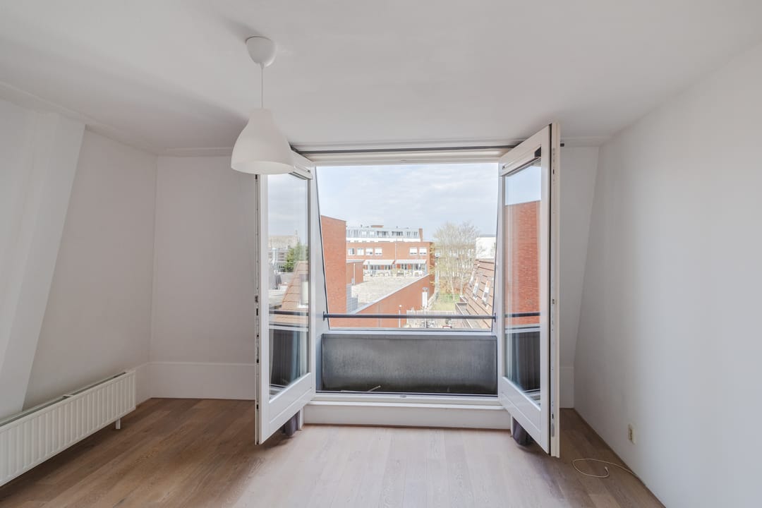 Photo 13 of Zeestraat 7-M33