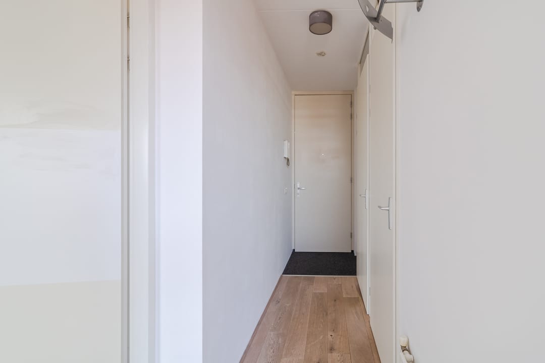 Photo 8 of Zeestraat 7-M33