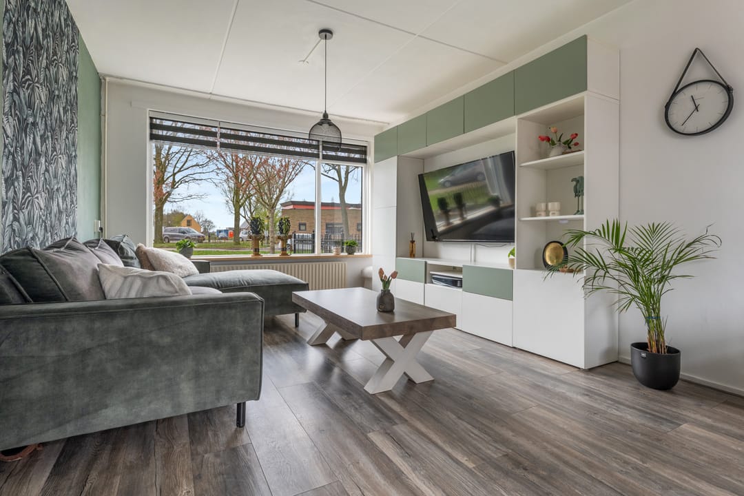 Foto 2 van Nijveenlaan 10