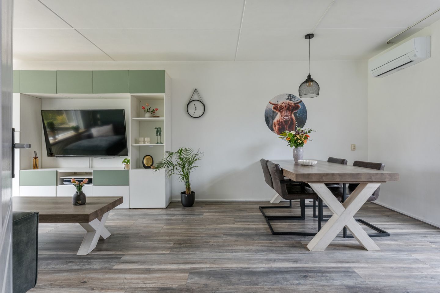 Foto 14 van Nijveenlaan 10