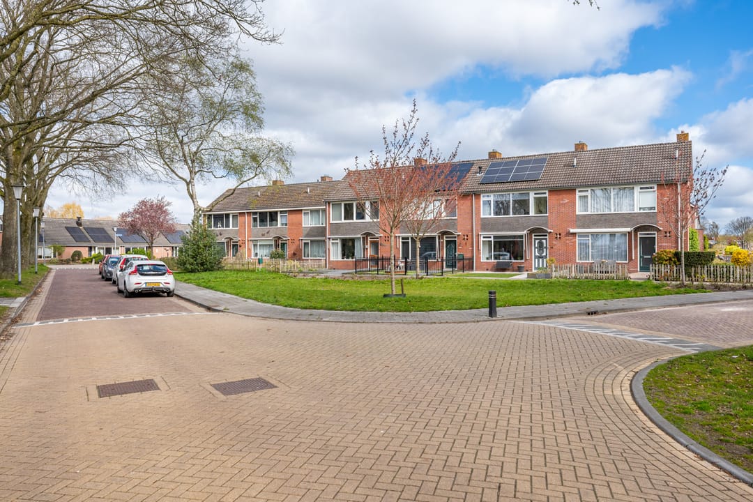 Foto 43 van Nijveenlaan 10