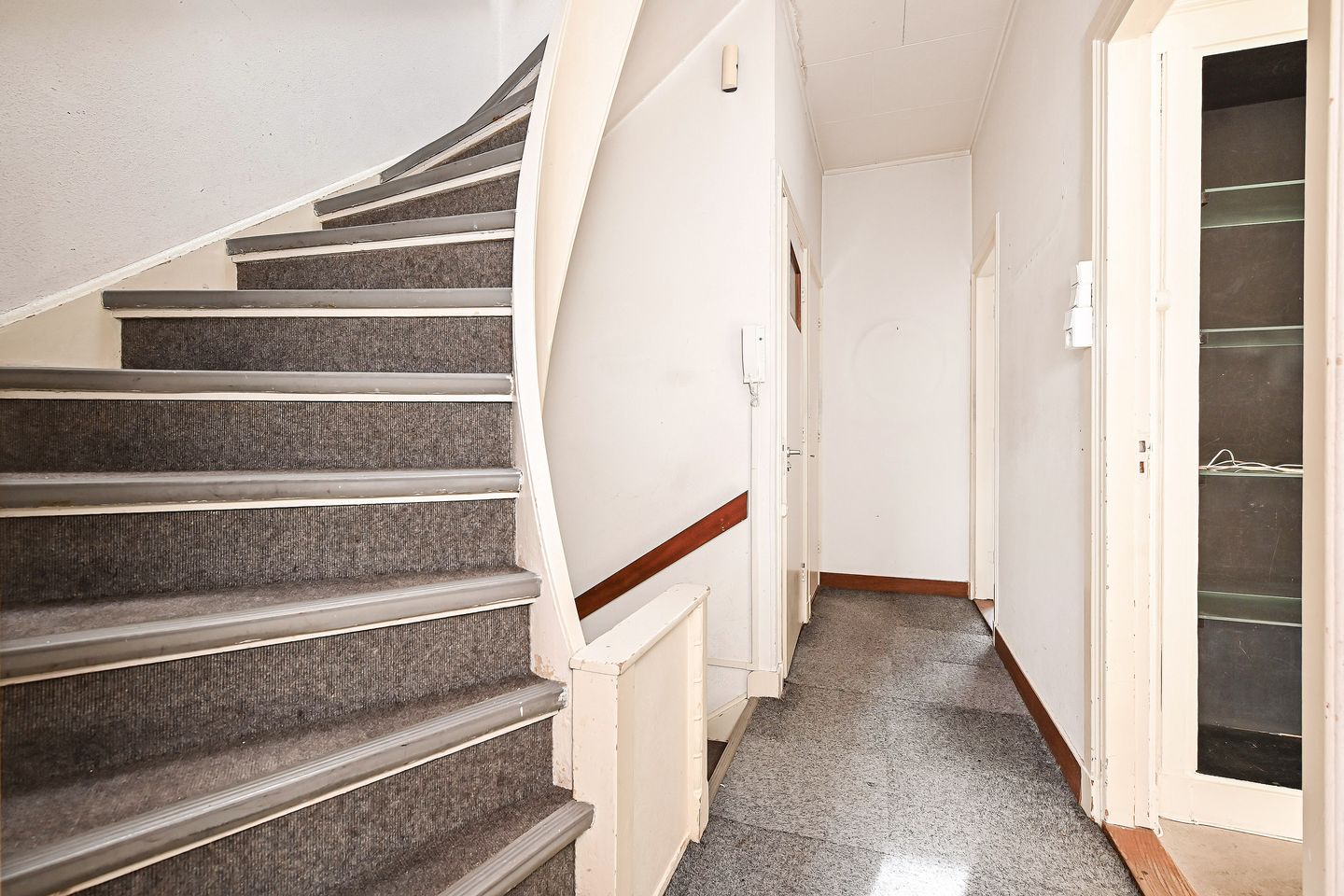 Foto 5 van Van Diepenburchstraat 54