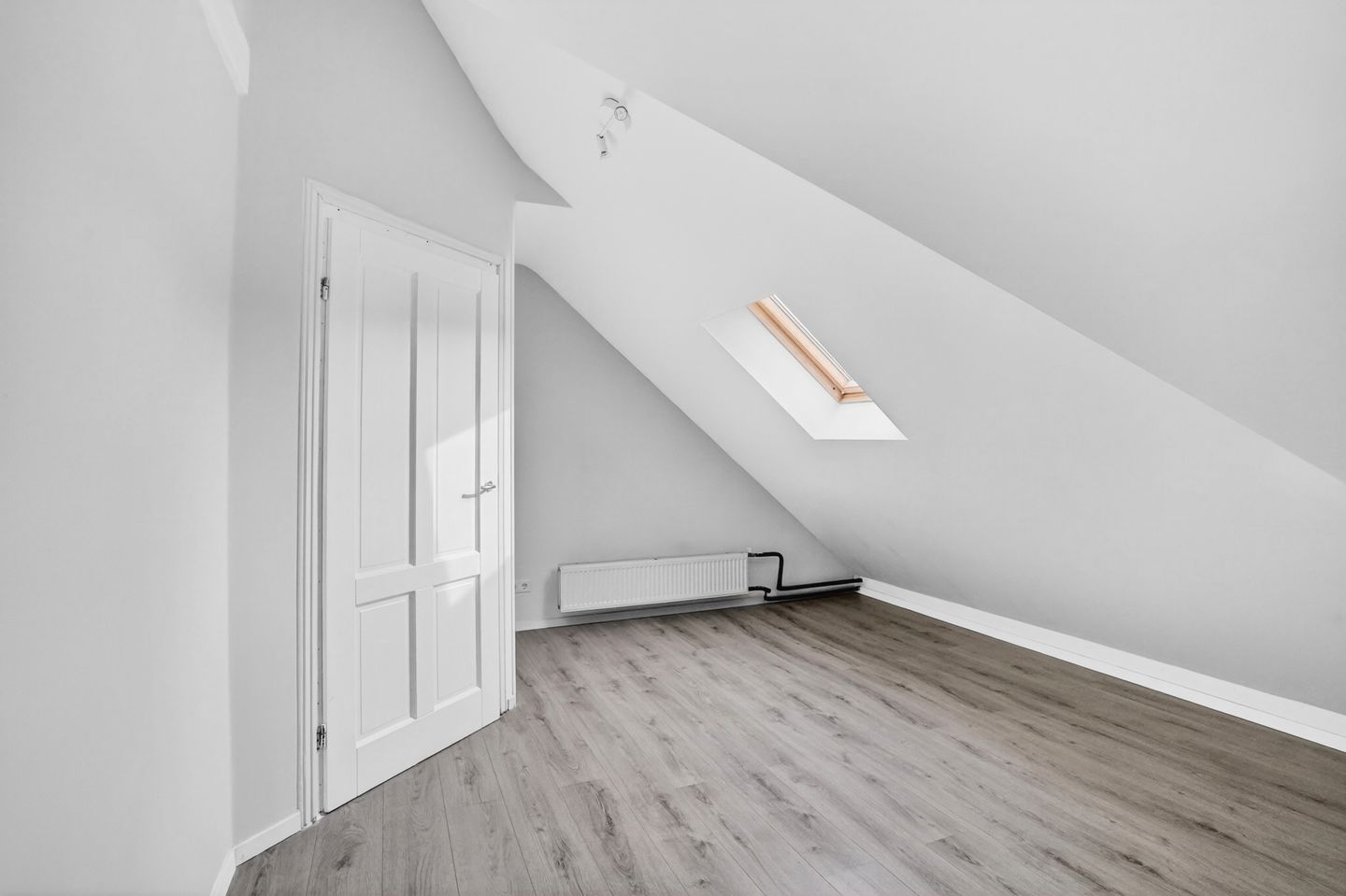 Foto 34 van Zevenbergenstraat 6