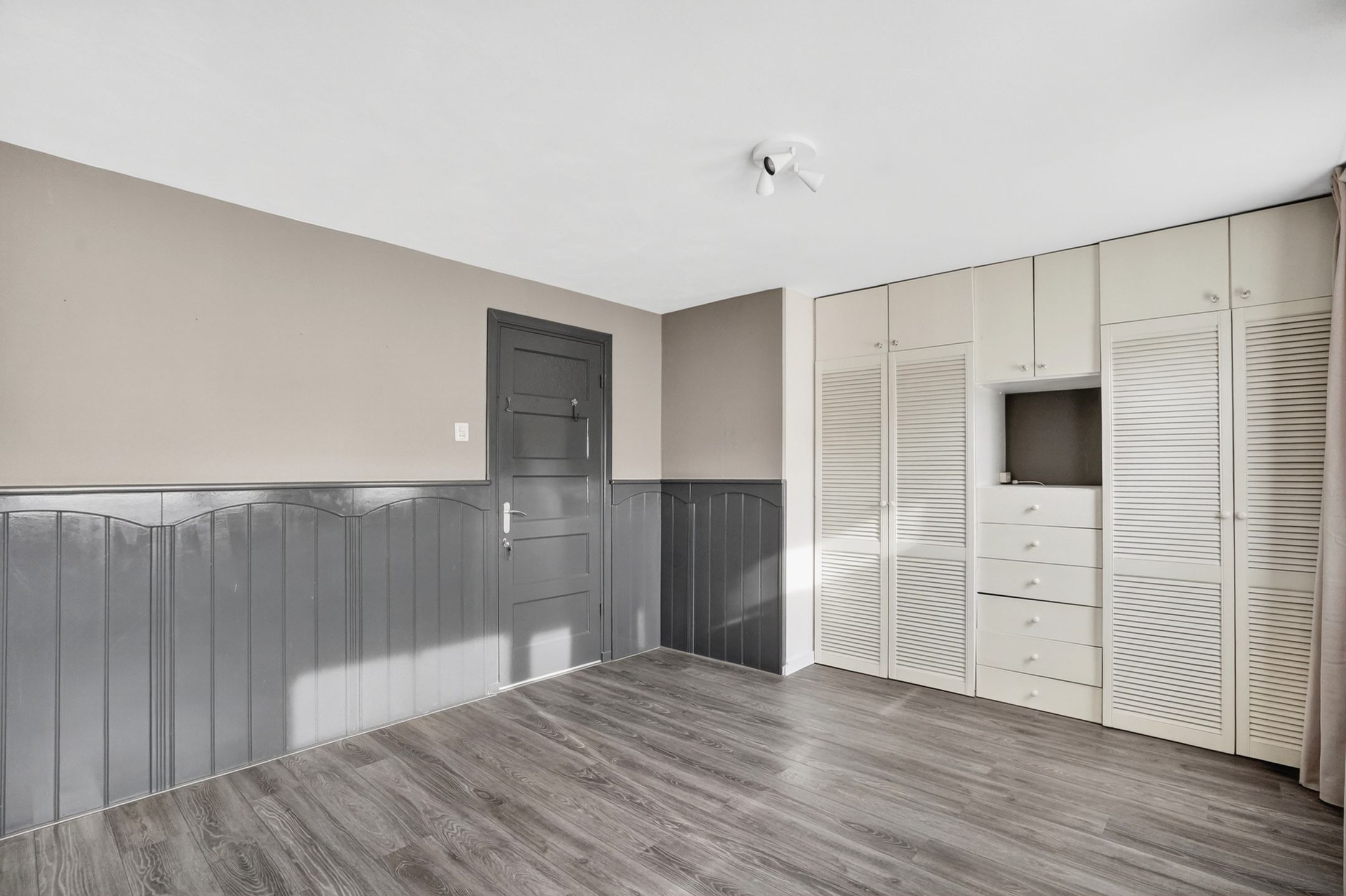 Foto 24 van Zevenbergenstraat 6