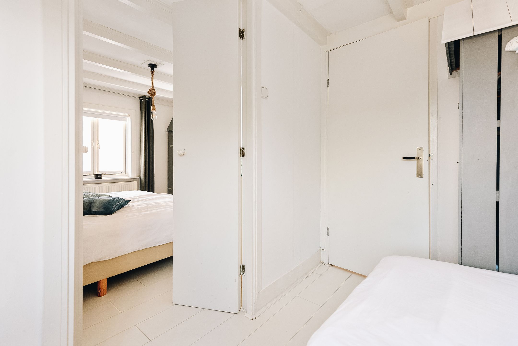 Photo 30 of Haarlemmerstraat 88-B