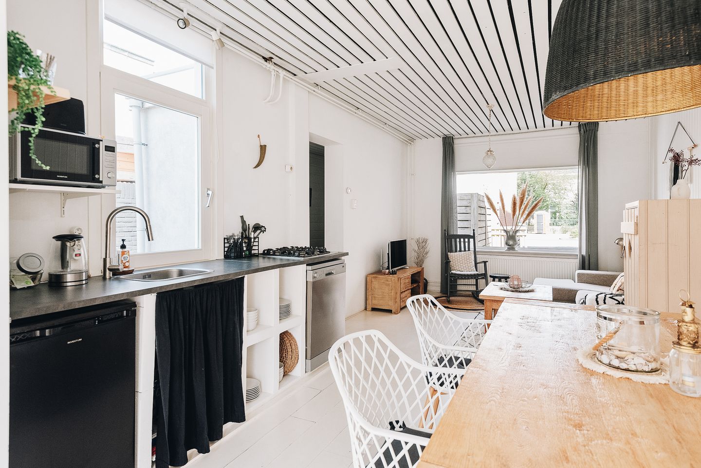 Photo 20 of Haarlemmerstraat 88-B