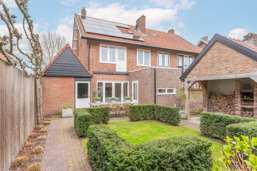 Foto 2 van Dirk Staalweg 6