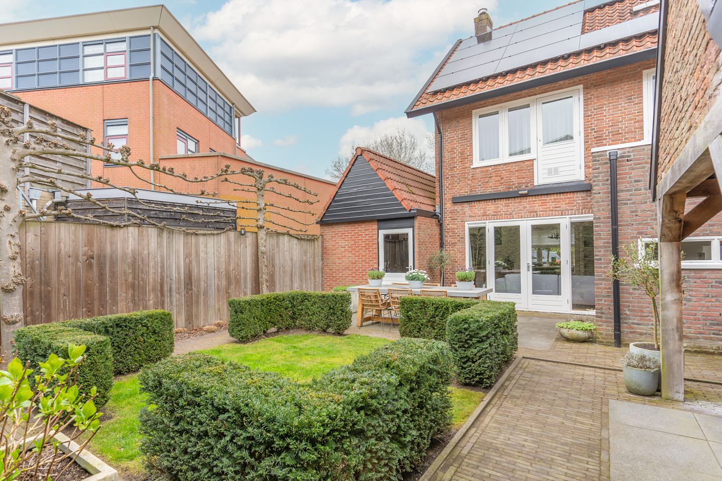 Foto 5 van Dirk Staalweg 6