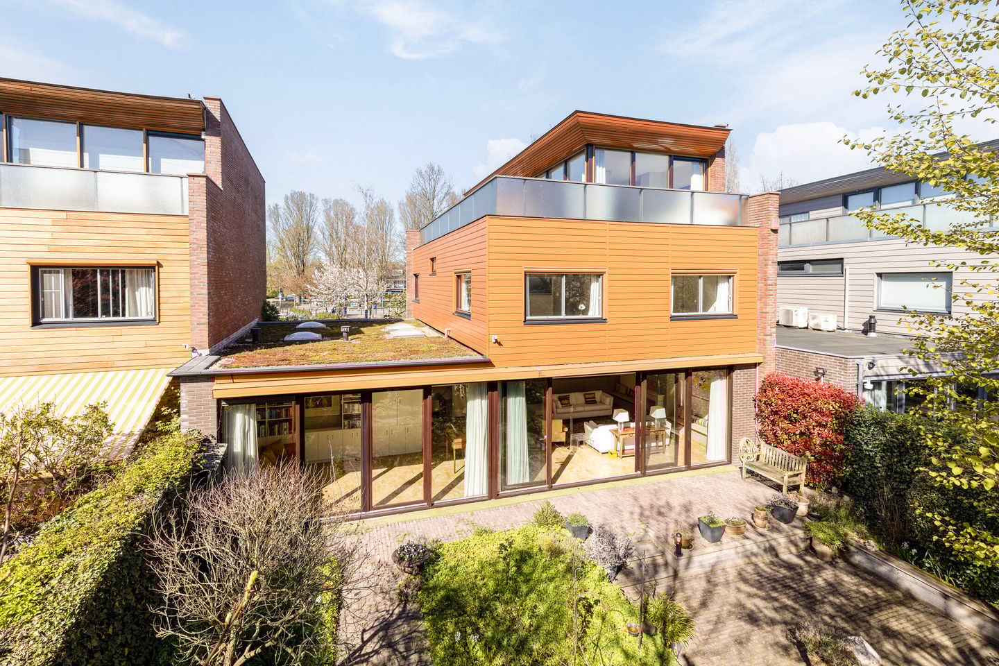 Foto 1 van Corneillelaan 10