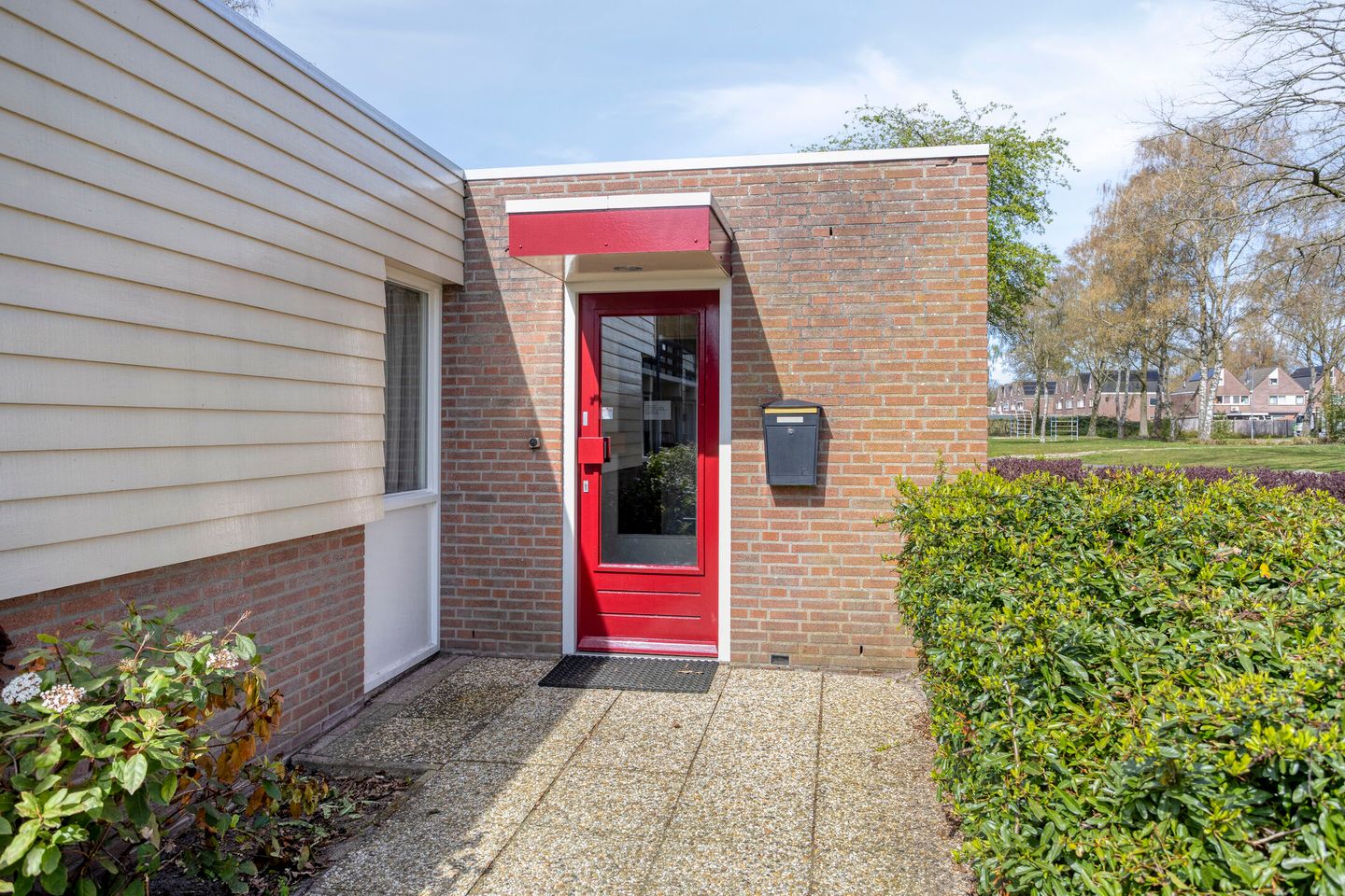 Bekijk foto 4 van Zuidlaarderbrink 8