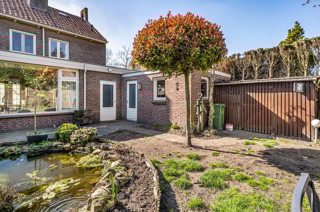 Photo 31 of Bunderstraat 91