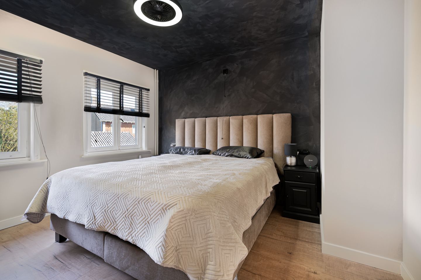 Photo 19 of Bunderstraat 91