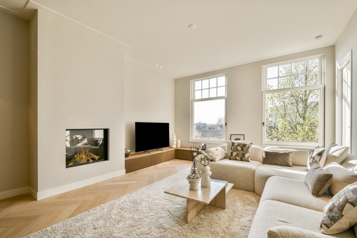 Photo 3 of De Lairessestraat 110-3