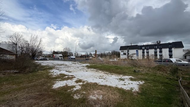 Bekijk foto 3 van Goudseweg naast nr. 185