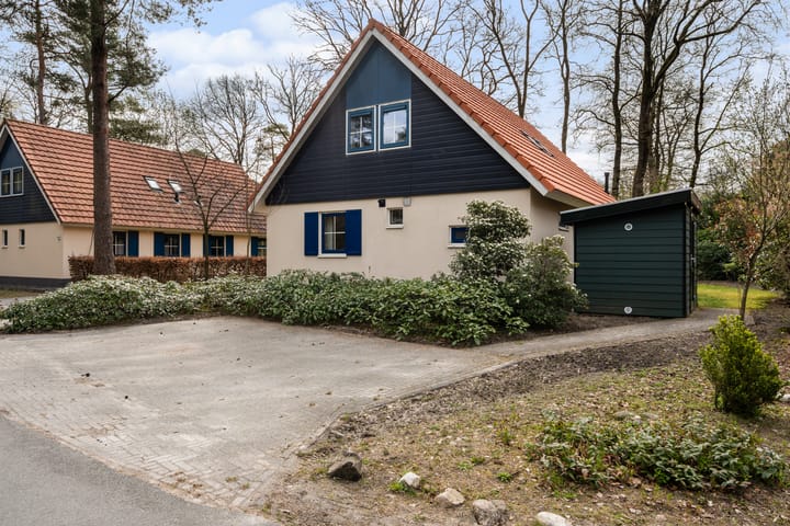 Foto 2 van Hof van Halenweg 2-148