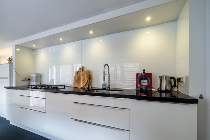 Tussenwoning te koop: Keizerstraat 30, Landgraaf