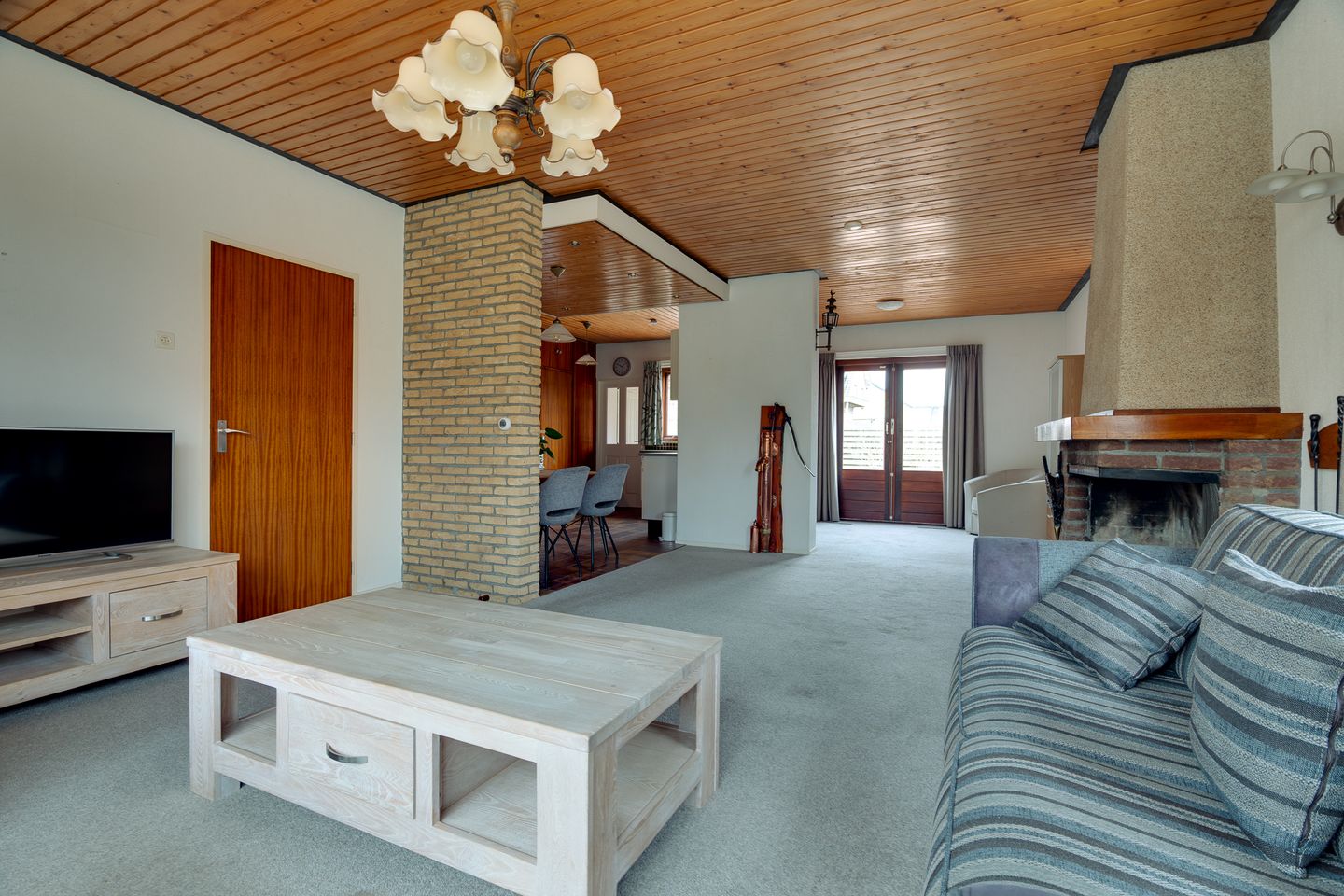 Foto 10 van Meester Schaapstraat 9