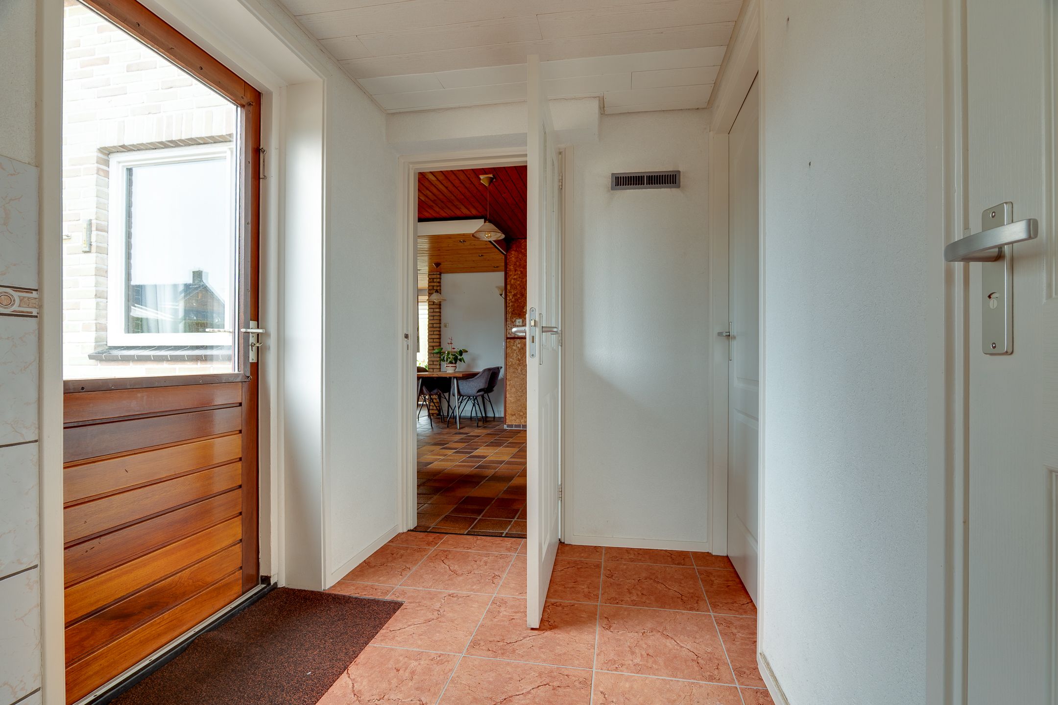 Foto 24 van Meester Schaapstraat 9