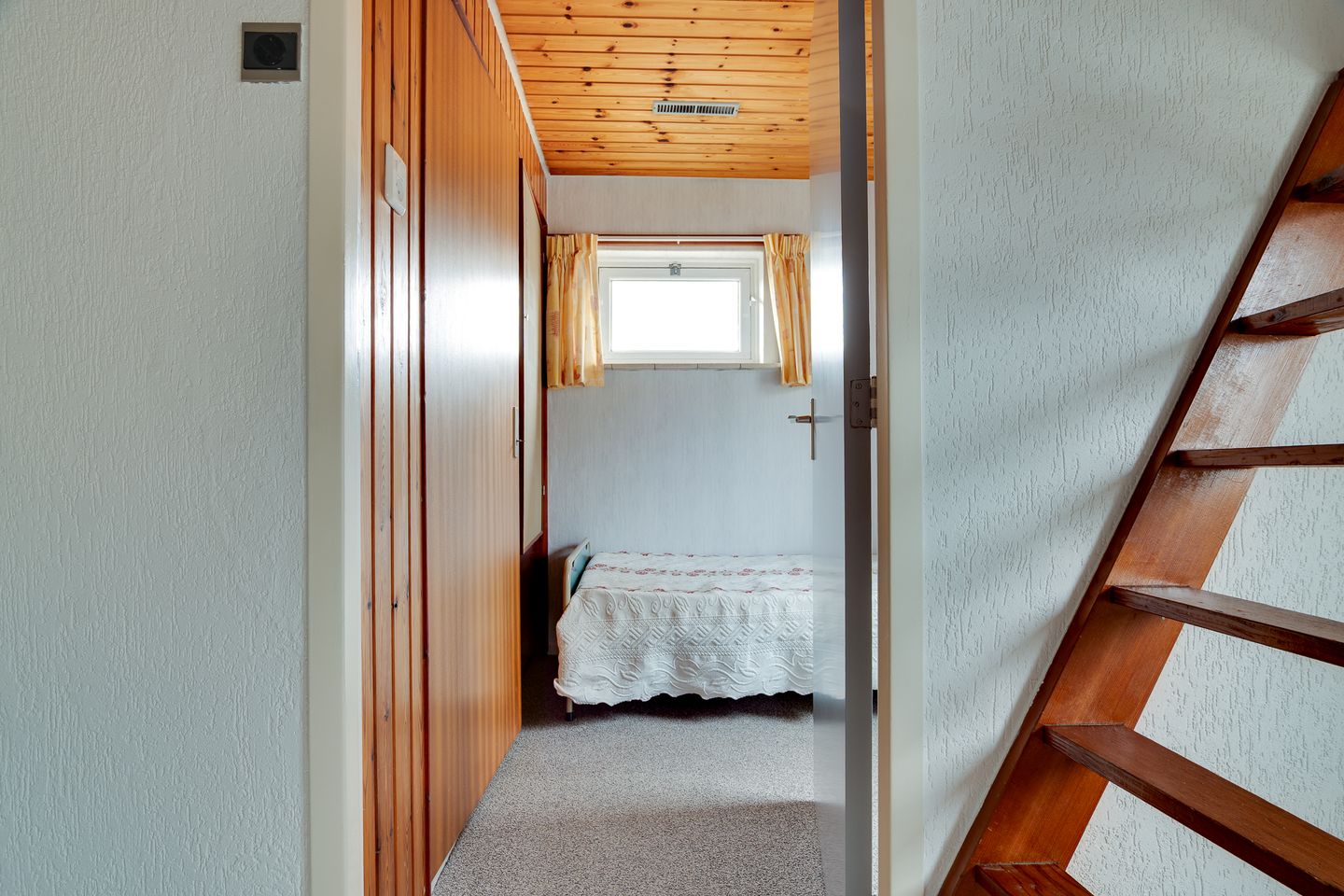 Foto 29 van Meester Schaapstraat 9