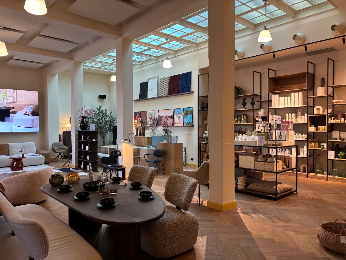 Bekijk foto 1 van Sint Laurensstraat 1