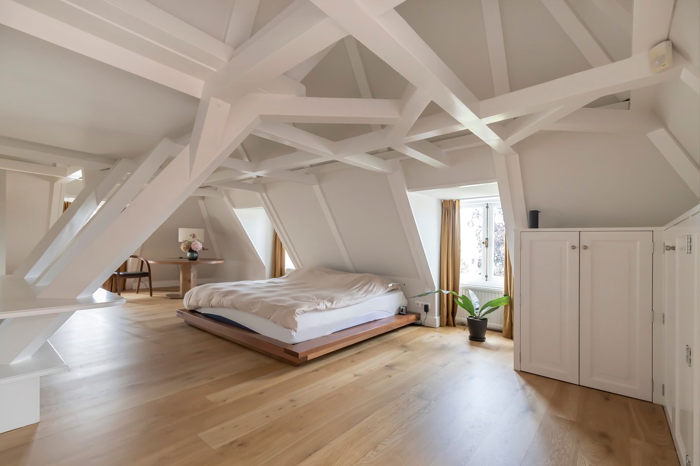 Photo 35 of Herengracht 14-F