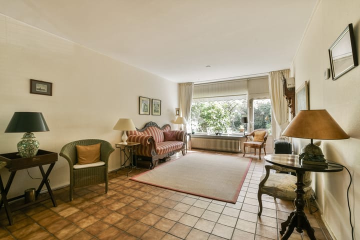 Foto 4 van In de Wolken 47