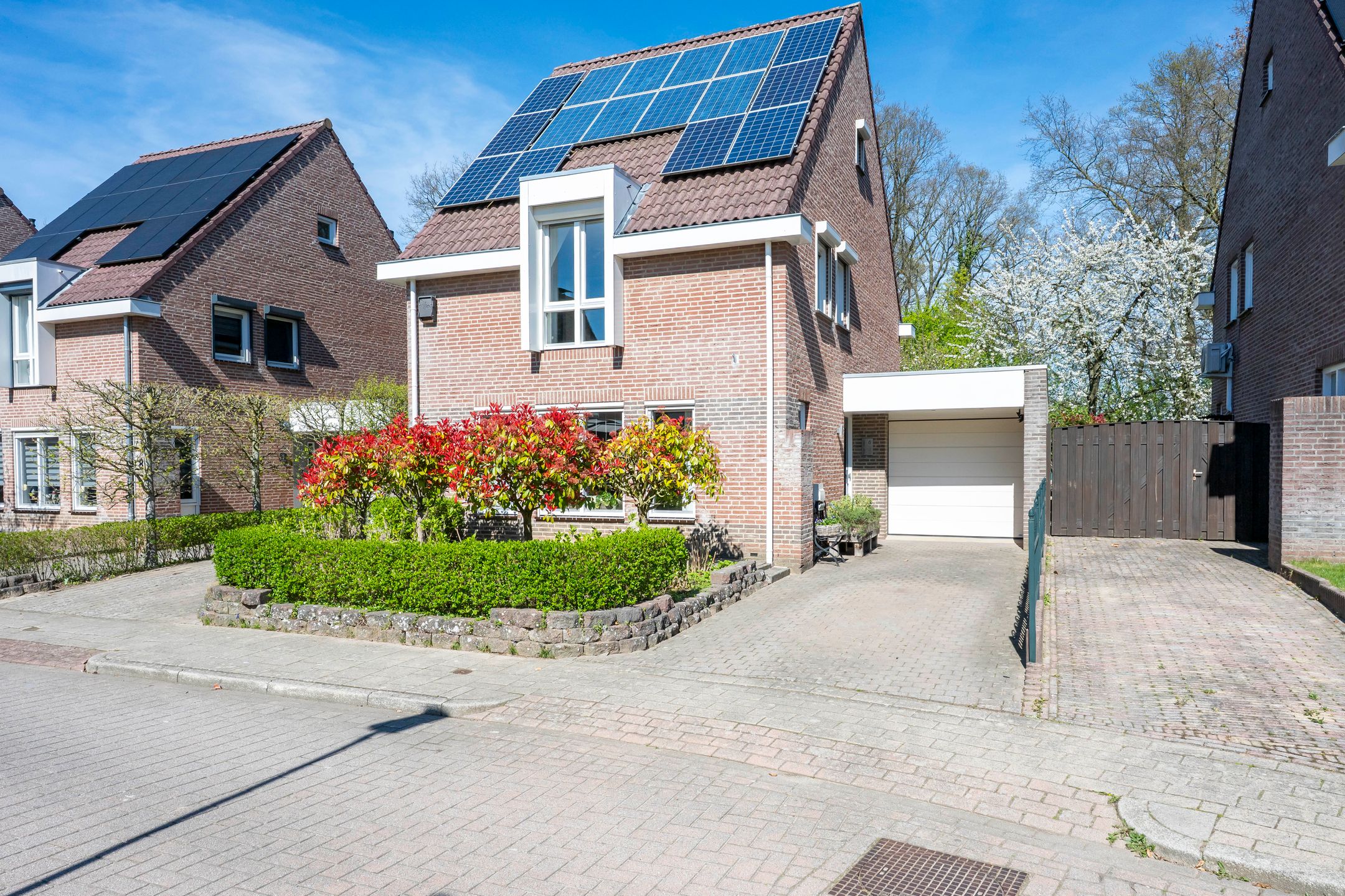 Mies van der Rohestraat 6 