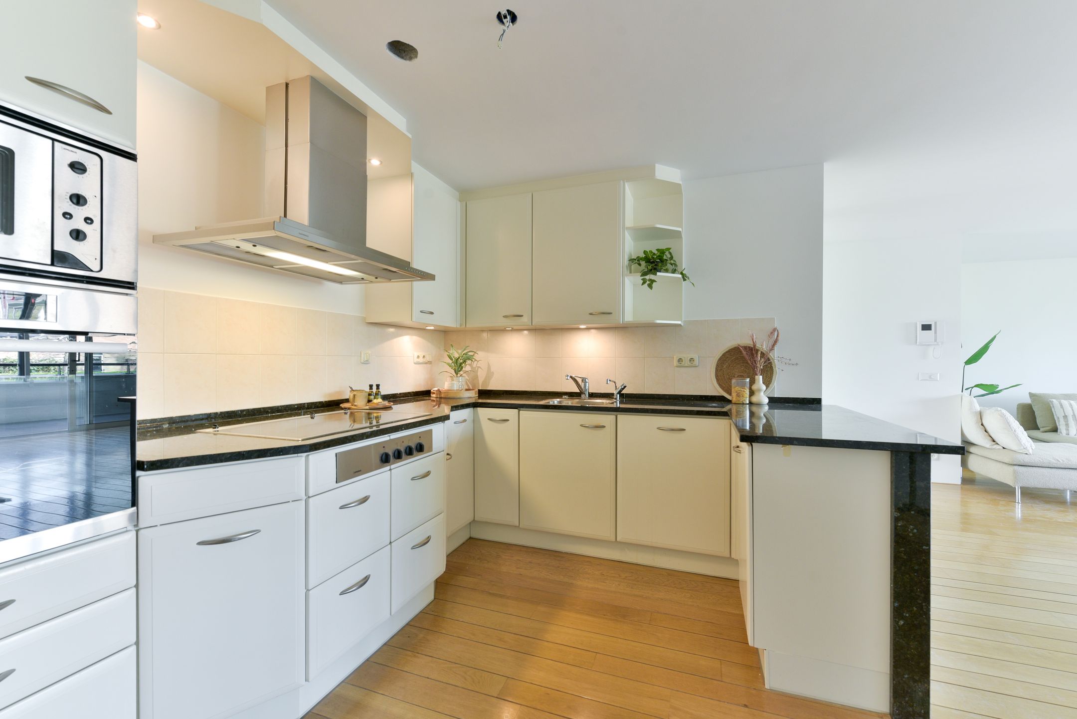 Photo 15 of Gijsbrecht van Nijenrodestraat 2