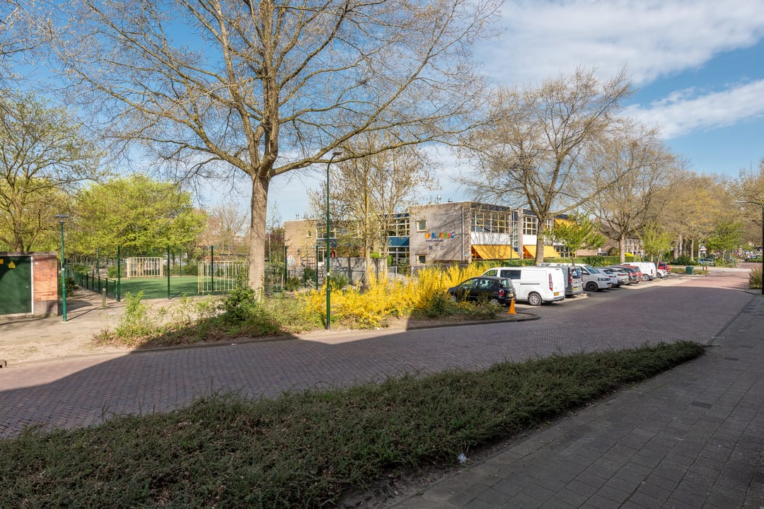 Photo 23 of Gijsbrecht van Nijenrodestraat 2