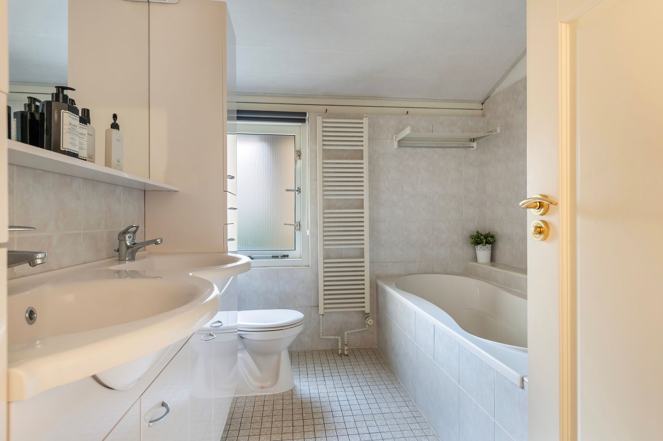 Foto 24 van Jasmijnstraat 25