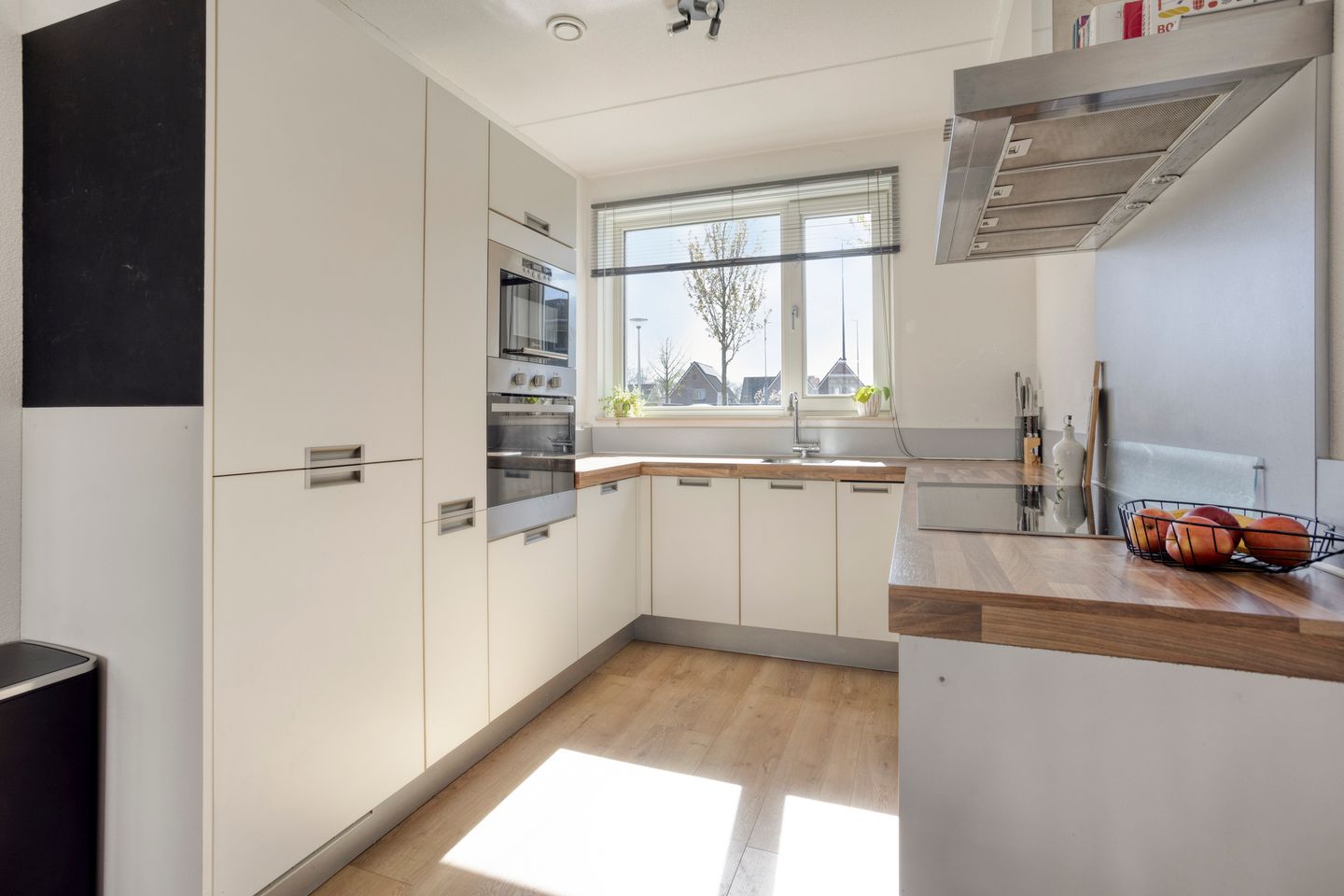 Foto 14 van Christine Herminelaan 6