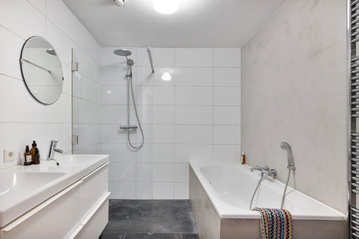 Foto 5 van Molukkenstraat 2