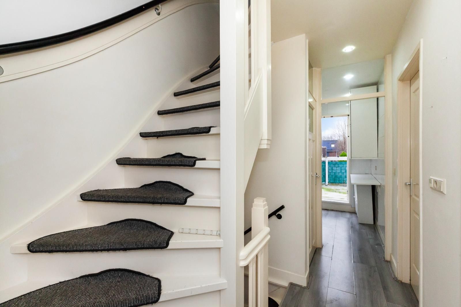 Foto 15 van Geervlietsestraat 8-B