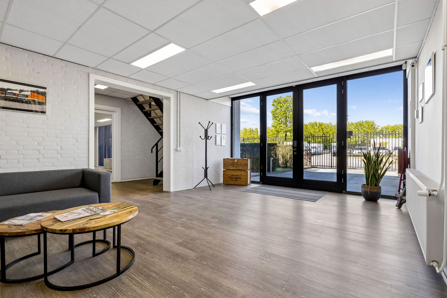 View photo 4 of Graaf van Solmsweg 40